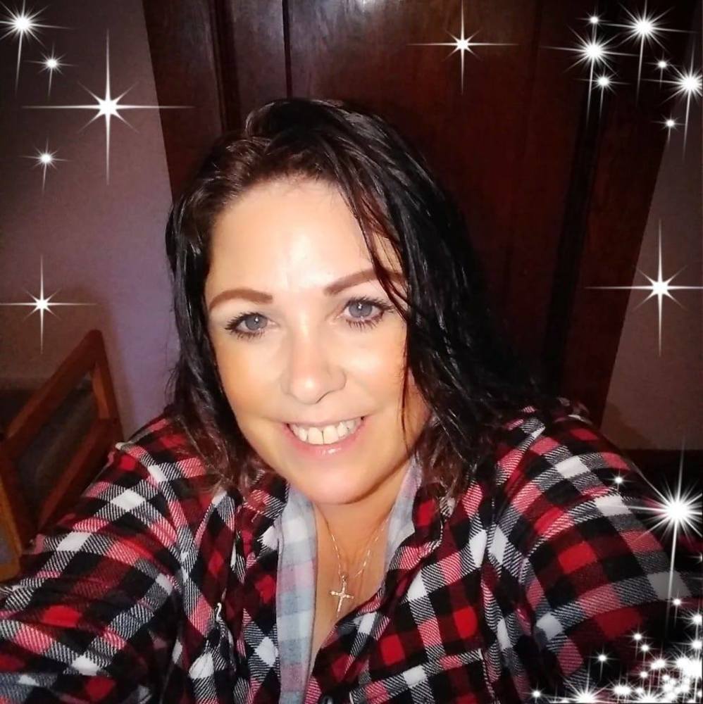 Meet your Posher, Malissa